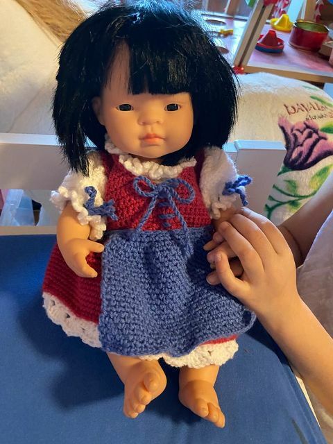 Dirndl Resi, crochet pattern for doll clothes, size 12 inch, 14 inch, 16 inch, 18 inch, Oktoberfest