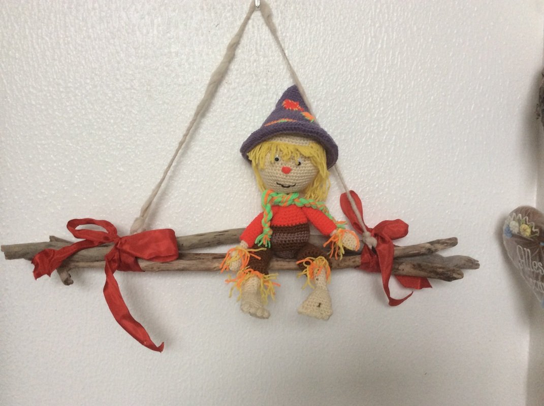 Jupp, die freundliche Vogelscheuche  :-)