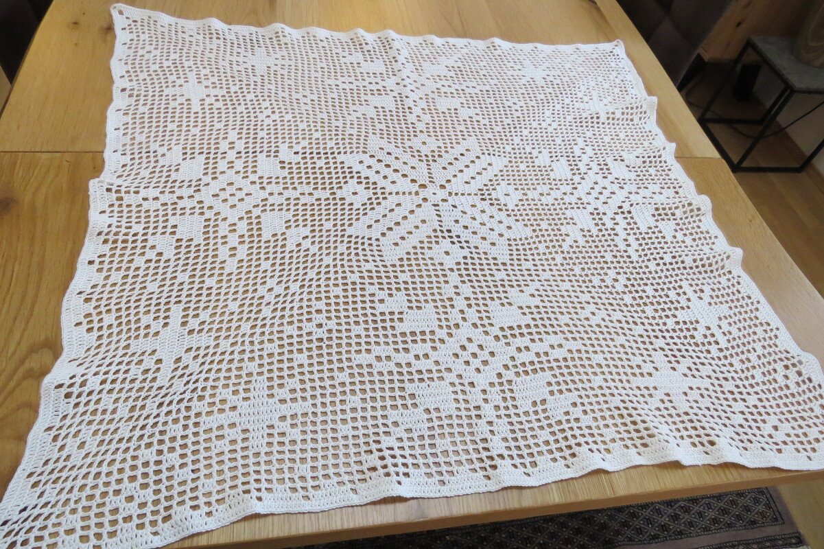 Mitteldecke &quot; Dancing Snowflakes &quot;