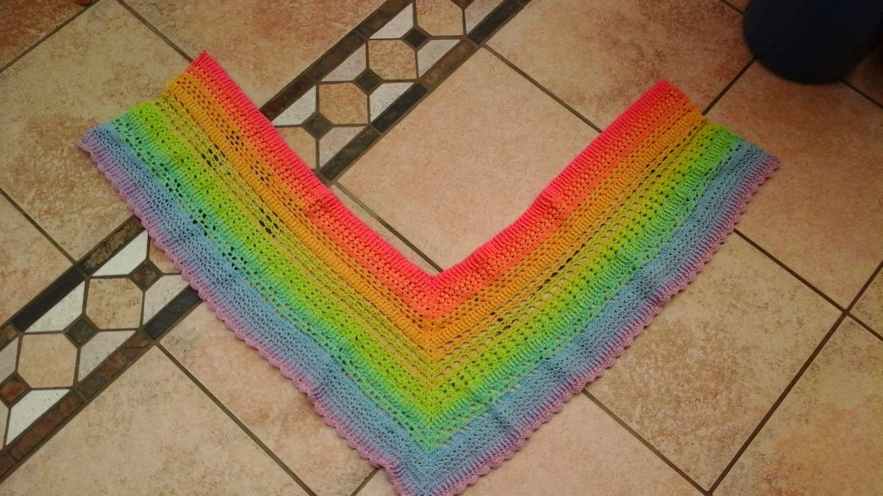 Häkelanleitung - V-Schal "le combiné"