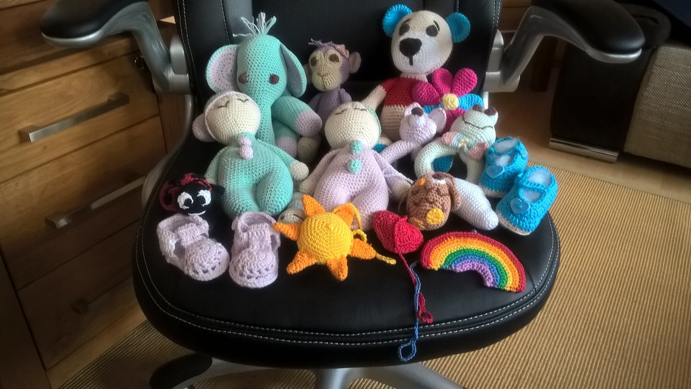 Bärchen mit Blume Häkelanleitung / Amigurumi