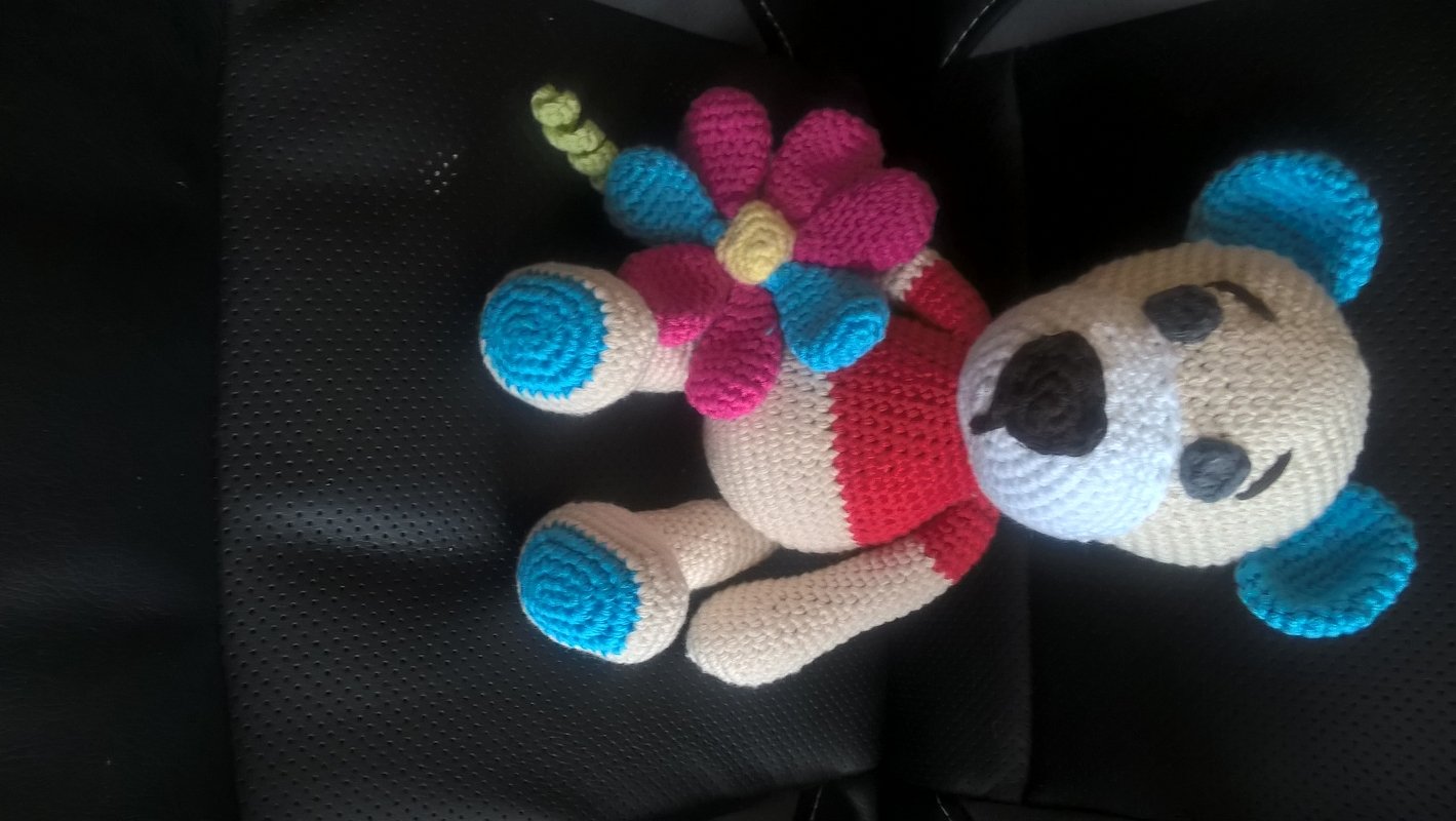 Bärchen mit Blume Häkelanleitung / Amigurumi