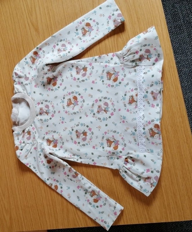 Langarmshirt Carina mit Rüschen Gr. 86 - 140