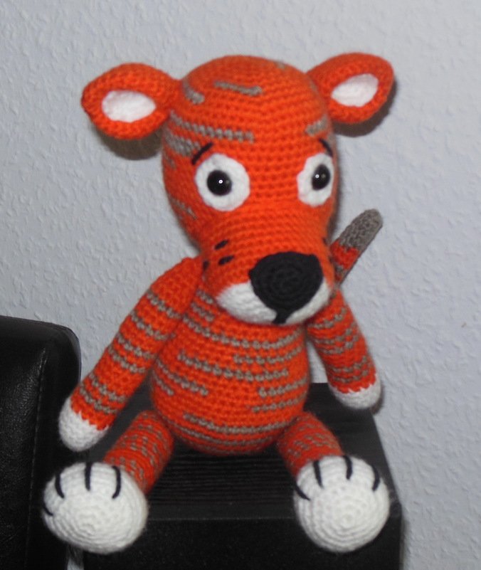 Klein Tiger Tomi Häkelanleitung