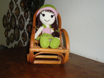 Puppe war kein Problem nach zuhäkeln, nur die Haare haben mich etwas genervt.
