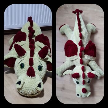 Nach anfänglichen Schwierigkeiten habe ich es dann doch geschafft.
Lediglich das annähen des Kopfes war sehr Nervenaufreibend für Mich.
Und die ganzen Zacken 🙈
Aber nun bin ich Zufrieden mit dem Endergebnis 😊👌🤗😍