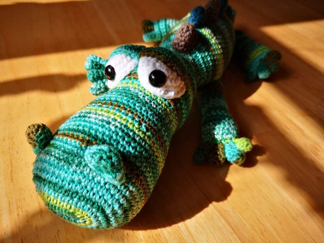 Krokodil Alfred PDF Häkelanleitung von DioneDesign