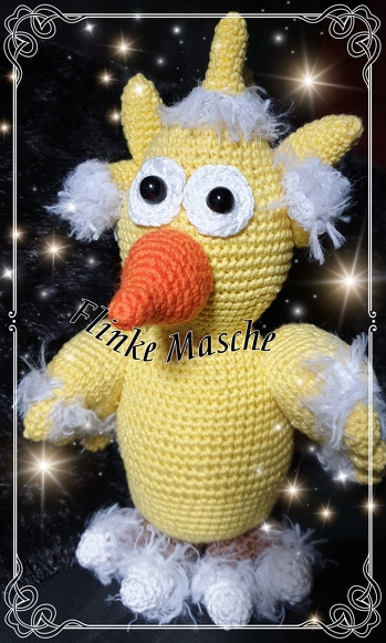 Super Anleitung , viele Bilder und super erklärt :-) qerde noch einiges nachhäkeln , hat mega spass gemacht .
LG Sonja