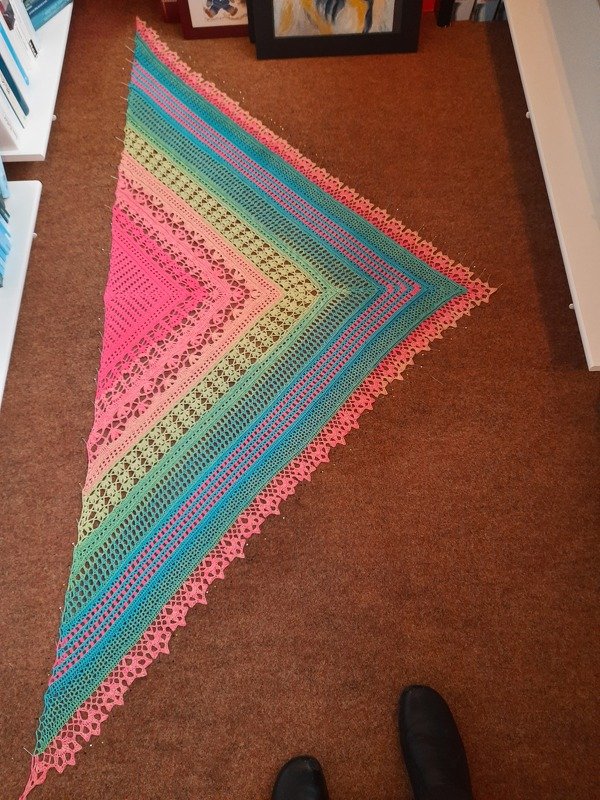 Romantic Wonder - Häkeltuch