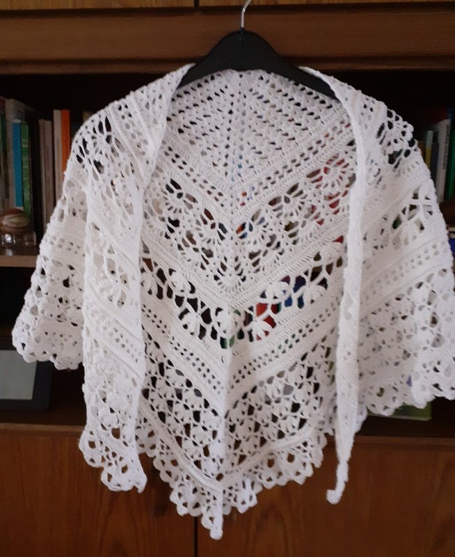 Romantic Wonder - Häkeltuch