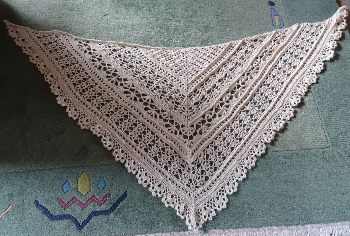 Romantic Wonder - Häkeltuch