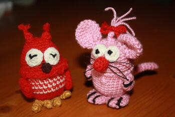 Hier ist sie, meine Maus in Begleitung einer Eule  :)