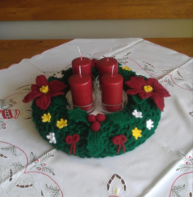 Decorative Advent Wreath - Crochet Pattern