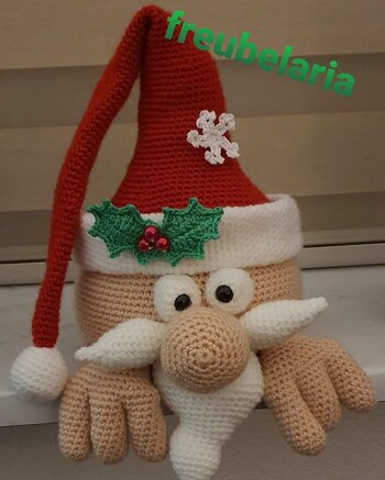 Fantastisch om te maken!
Ze hebben beide een speciale plek gekregen om te gluren 🎅