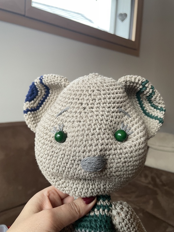 Schlenkermaus aus Wollresten. Glückstier 2020!