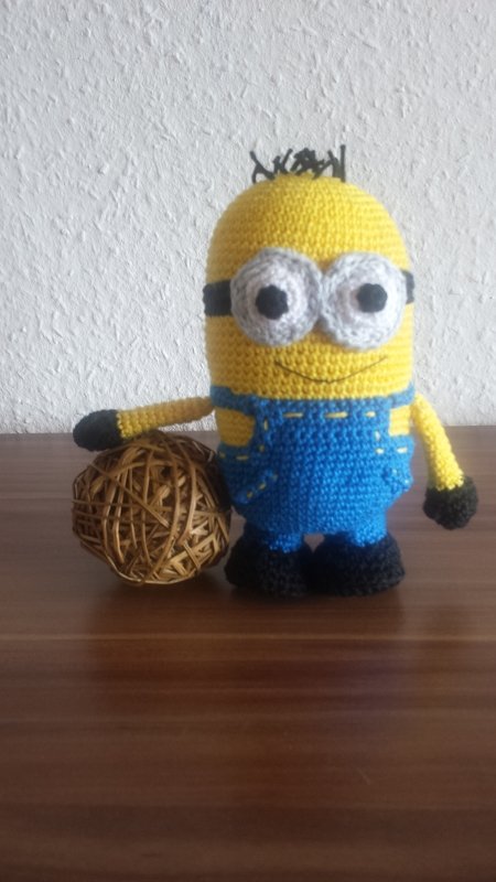 Häkelanleitung Minion Osterminion 