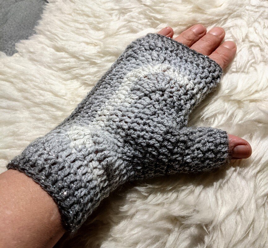 Häkelanleitung #3 für Pulswärmer  Armstulpen Handstulpen