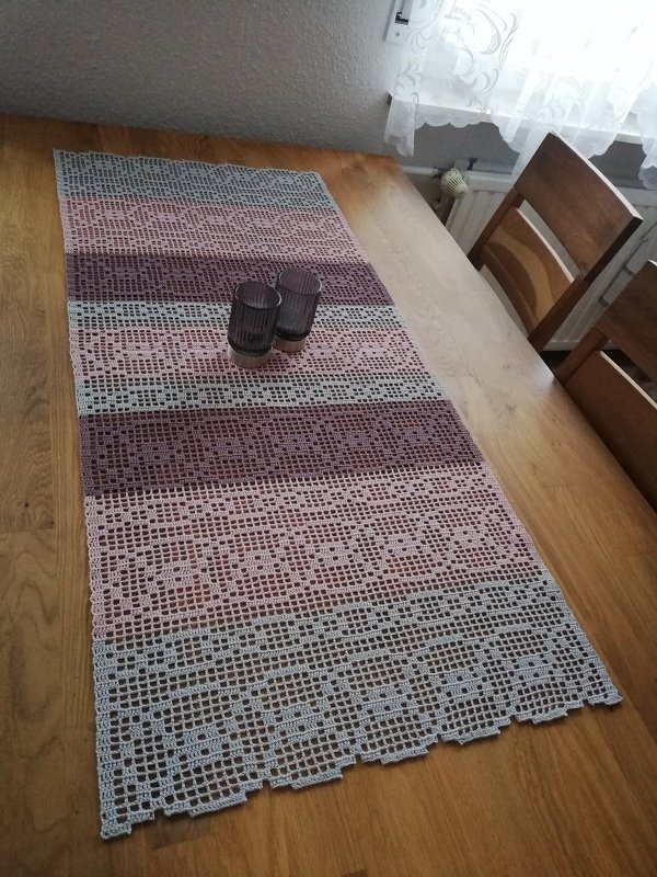 Tischläufer &quot;Candy Bubbles &quot;