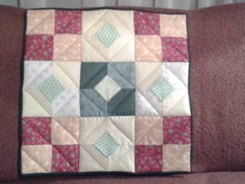 Patchwork  kleines Deckchen
japanische Falttechnik