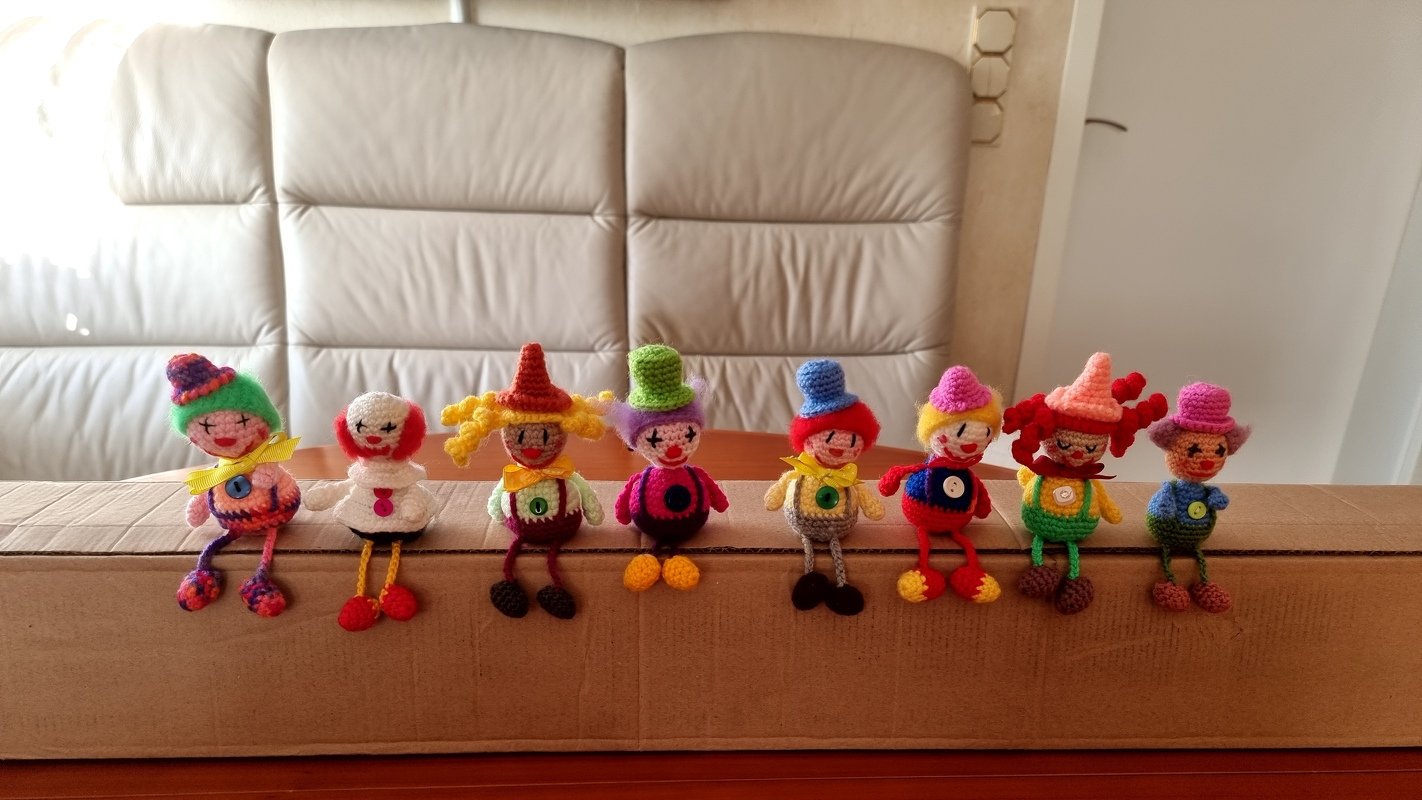 kleine Kantenhocker Clown verschiedene Varianten zu Fasching Karneval Deko