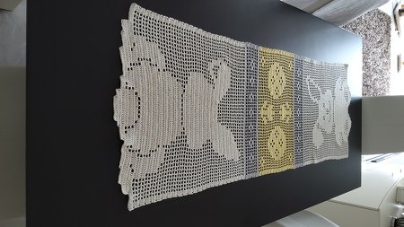 Häkeln / Tischläufer "Schnuffel" + Bonusgröße