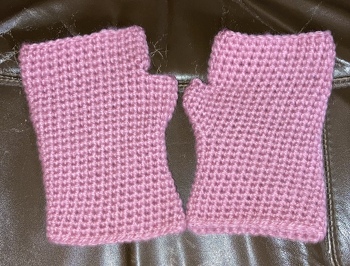 Ohne Stickerei, etwas weniger lang, aber trotzdem schön 😊