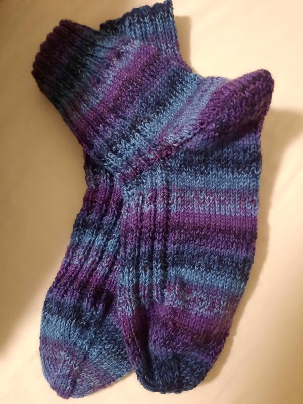 Strickanleitung Socken Himmelsleiter einfaches Strukturmuster