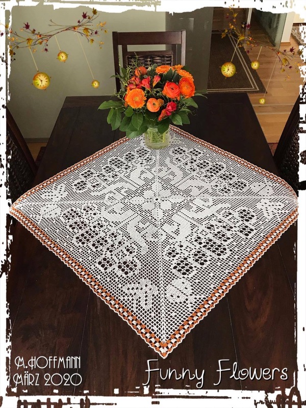 Mitteldecke " Funny Flowers "