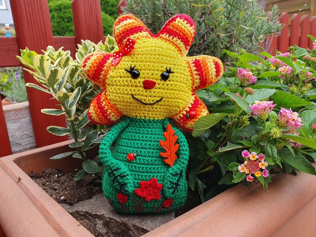 Häkelanleitung Blümchen "Esmiralda"