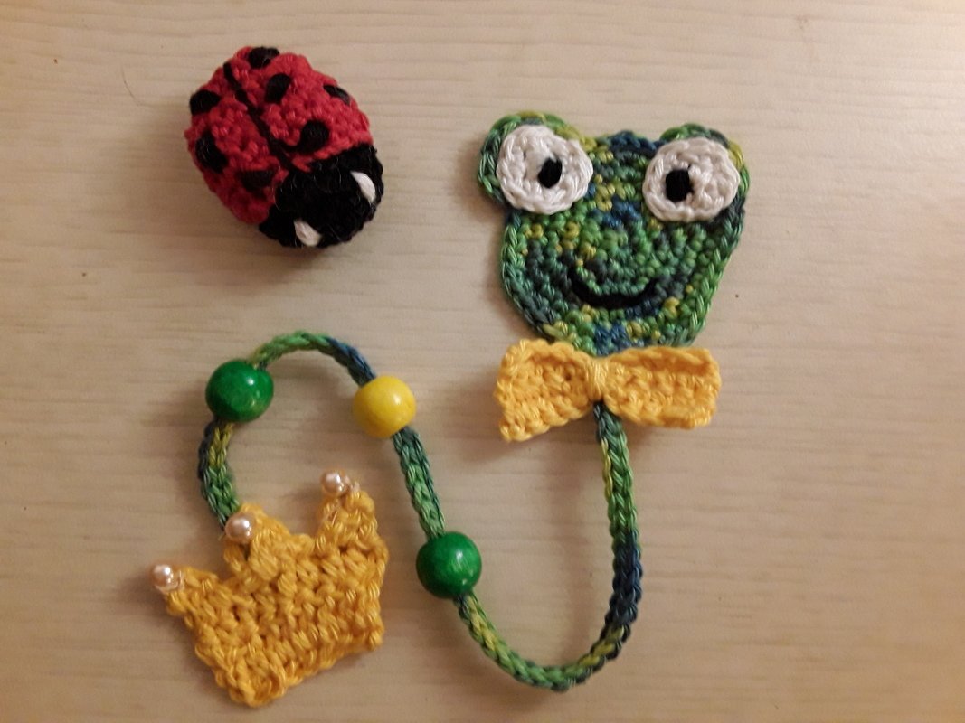 Häkelanleitung Lesezeichen Froschkönig