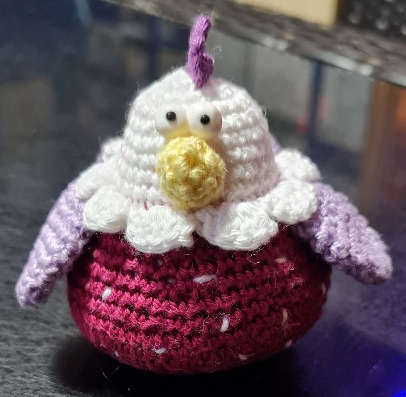 Häkelanleitung, Minihenne Clementinchen