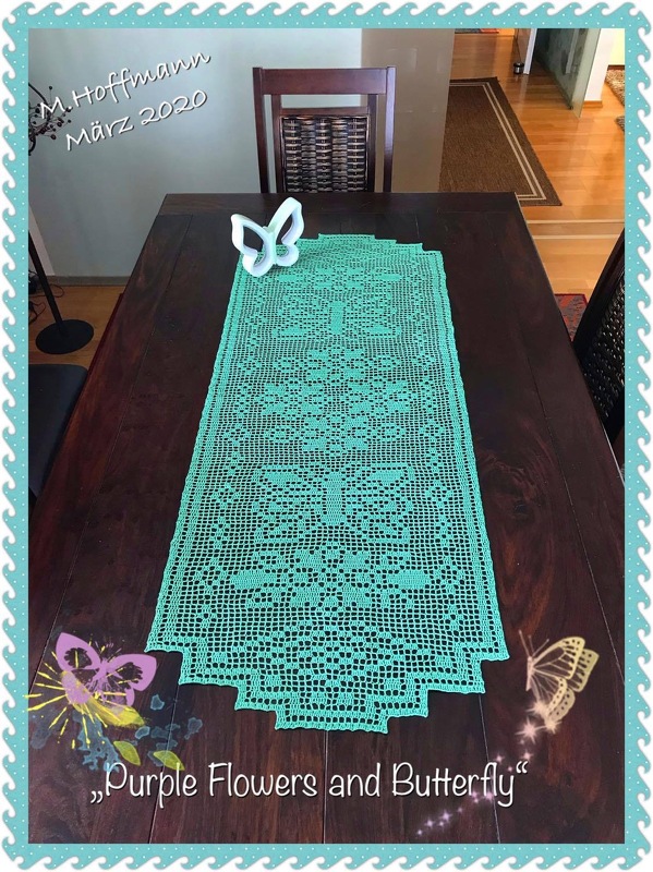 Tischläufer „ Purple Flowers and Butterfly “