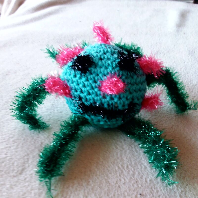 CorinnaVirus - crochet pattern | We're starting a crochetvirus