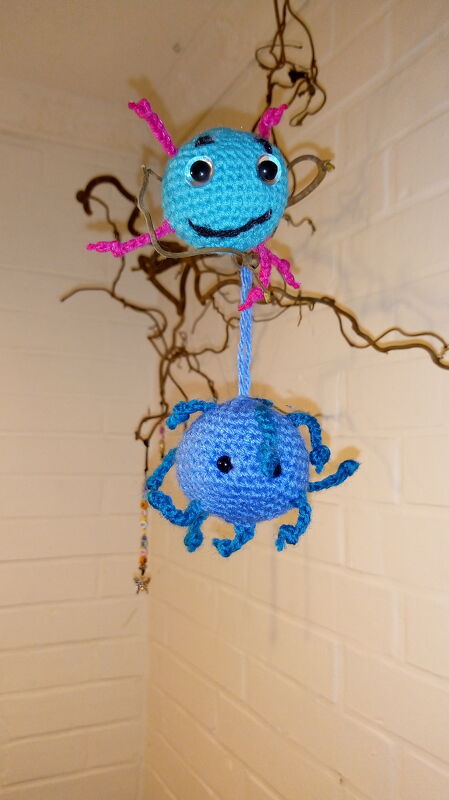 CorinnaVirus - crochet pattern | We're starting a crochetvirus