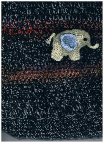 hat wunderbar geklappt,mal auf einer Mütze oder gehäkelten Taschen