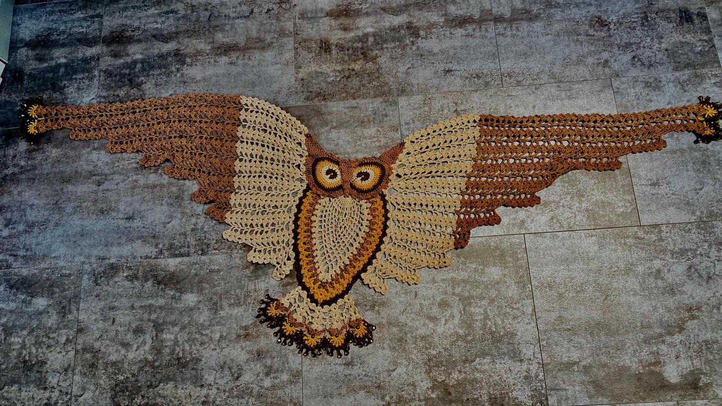 Petra Perle’s Owl Shawl HEDWIG