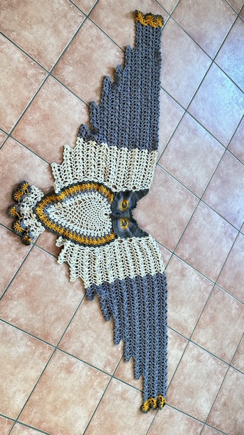 Hallo Petra,  ich habe gerade dieses wunderschöne Eulentuch für meine Tochter fertig gestellt bei dem Eulen Bauch hatte ich so meine Probleme die restliche Anleitung war gut beschrieben danke dafür ( meine Tochter der totale Eulen Fan hat sich wahnsinnig gefreut)