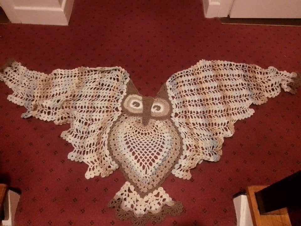 Petra Perle’s Owl Shawl HEDWIG