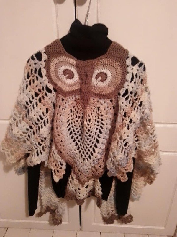 Petra Perle’s Owl Shawl HEDWIG