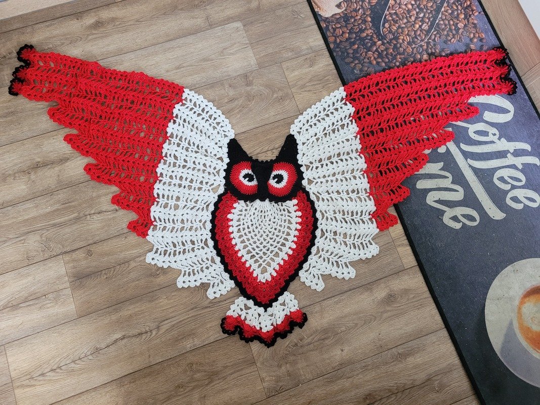 Petra Perle’s Owl Shawl HEDWIG