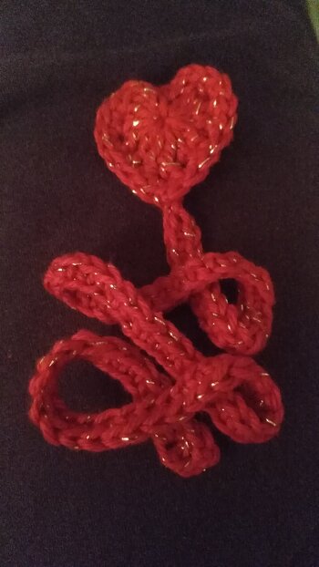 Statt mit Büroklammer mit Band