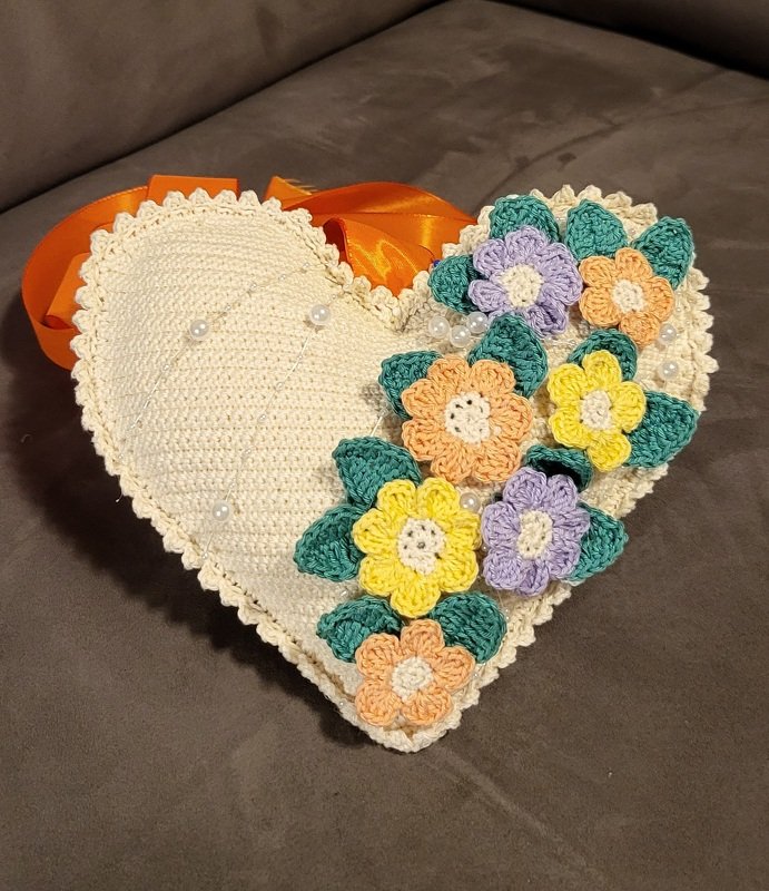 Herzliche Blümchen - Häkelanleitung von Diana´s kleiner Häkelshop