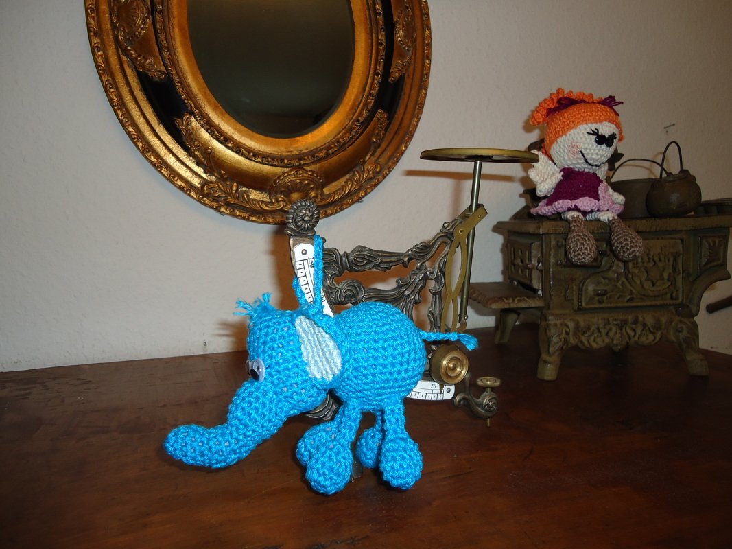 Häkelanleitung Schlüsselanhänger Taschenbaumler Elefant