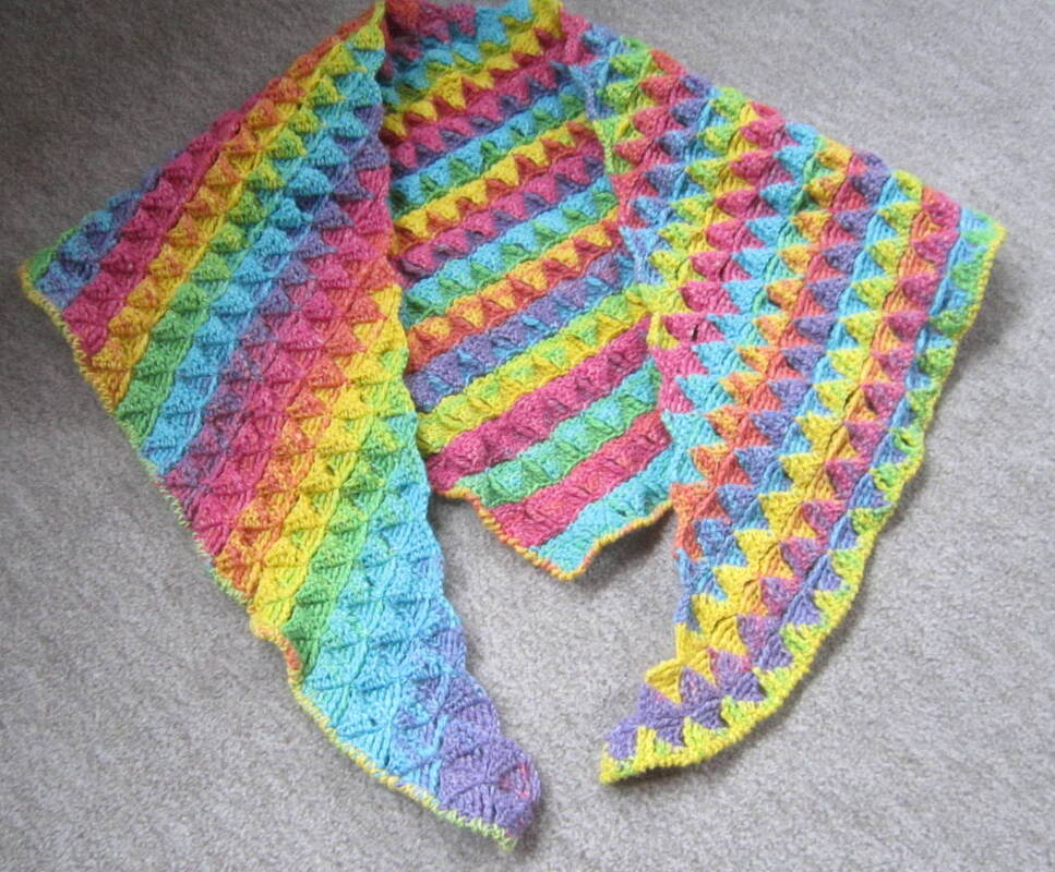 Häkelanleitung - Dreieckstuch &quot;Harlekin&quot;