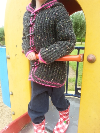 Super Anleitung! Ich finde es hat auch gut geklappt, siehe Ergebnis (0;
Leomaxi kann ich nur empfehlen. TOP Beratung. Kaufe hier schon lange und bin immer total zufrieden 