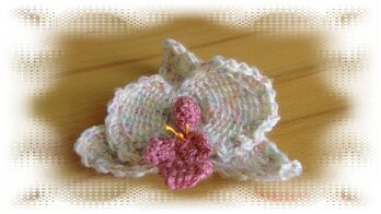 Sehr ausführlich und gut beschrieben mit Bildern.
Muss nur noch passende Perlen besorgen.