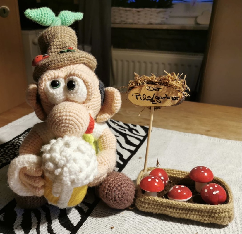 Crochet Pattern "The Beer Gardener"