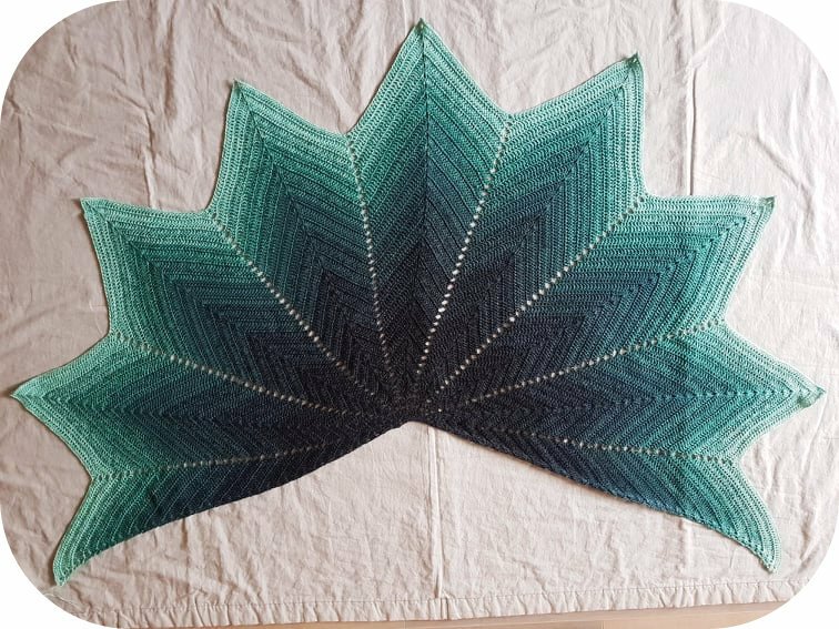 Häkelanleitung Sternentuch Pfauenauge
