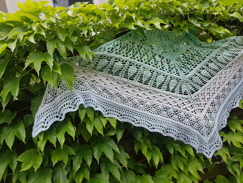 Der CAL hat sehr viel Spaß gemacht, dankeschön! Die Anleitung ist prima ausgearbeitet und leicht nachzuhäkeln, wenn man die Grundbegriffe beherrscht.