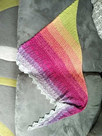 Wundervolles Tuch! 217cm * 120cm groß geworden.